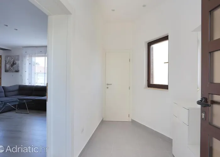 Bagaric Apartament *